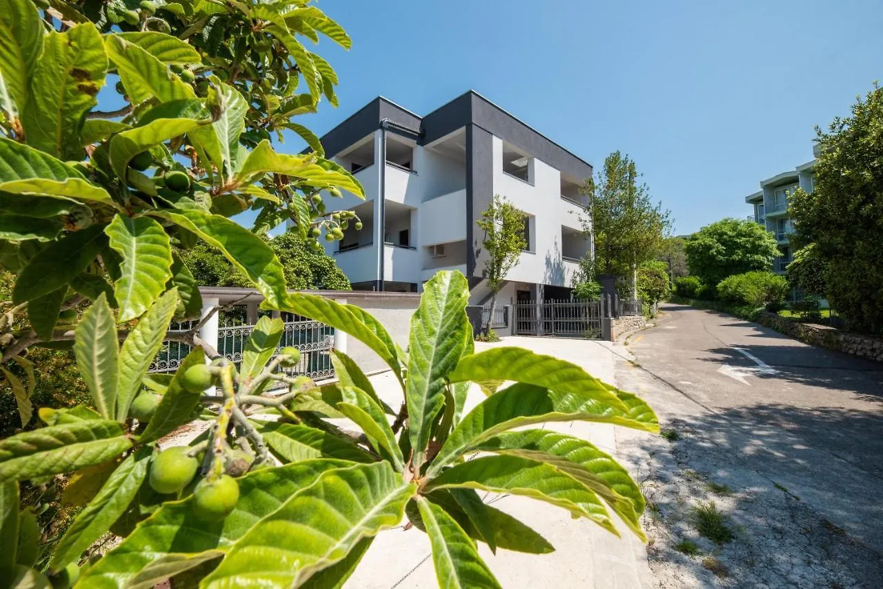 Apartments Barka Selce