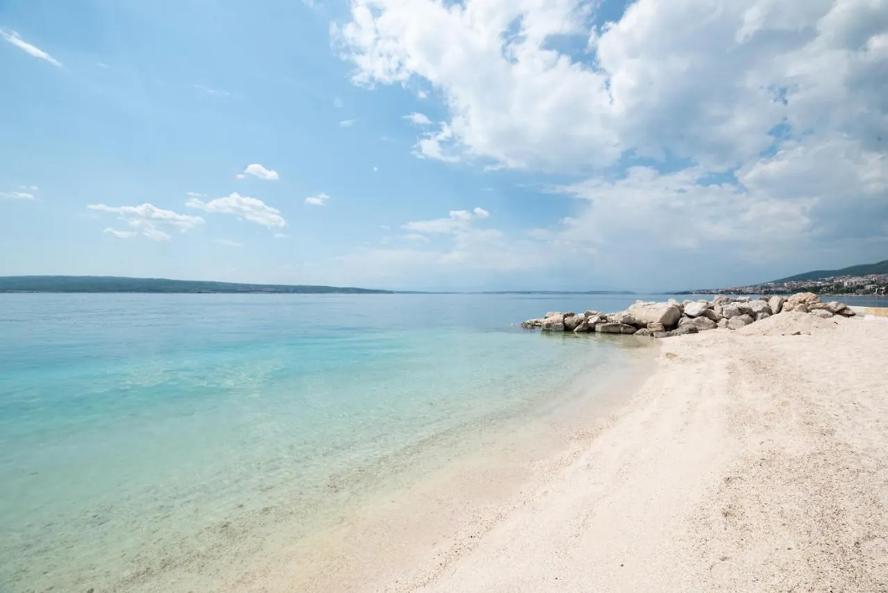 Apartments Barka Selce