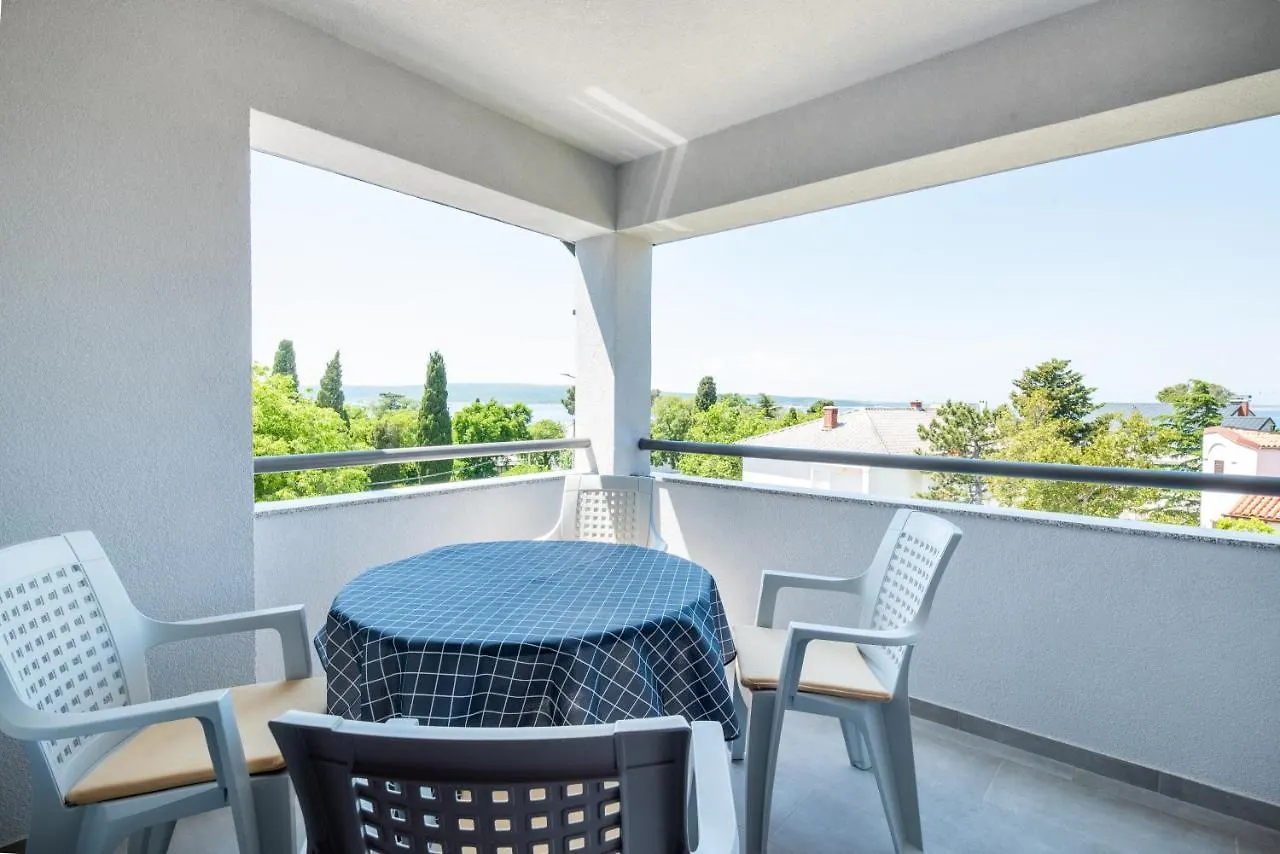 Apartments Barka Selce